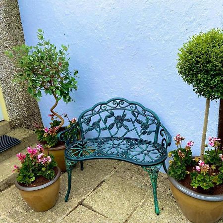 Rose Cottage: Delightful 4 Bedroom Detached Home Portrush Exterior foto